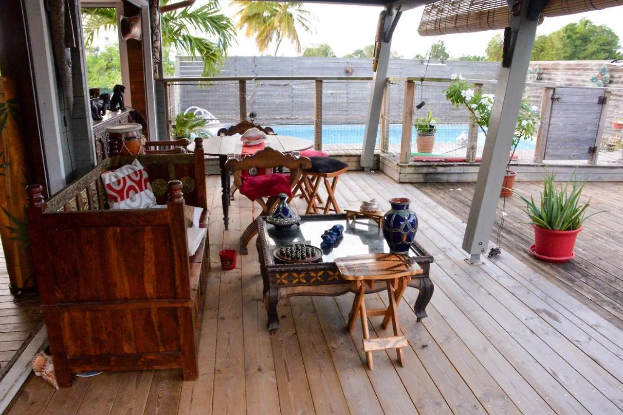 Séjour chez l'habitant Appartement adorable maison au soleil à Saint-Francois  Guadeloupe