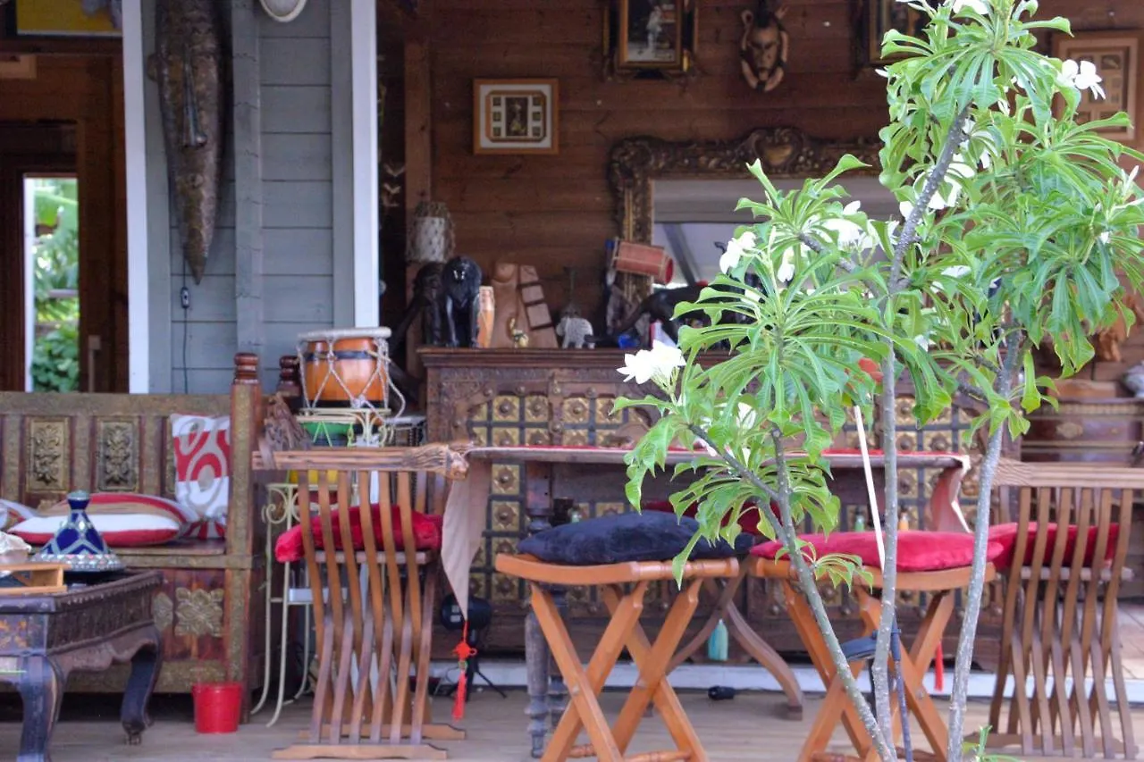 Adorable Maison Au Soleil Apartment Saint-Francois  Homestay