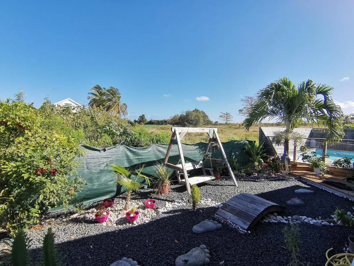 Homestay Adorable Maison Au Soleil Apartment Saint-Francois
